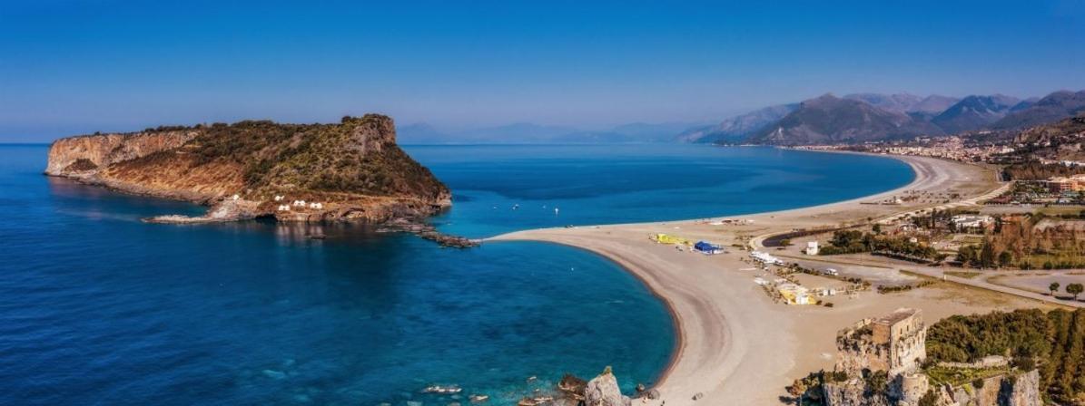 Sporting Club Resort Praia a Mare Extérieur photo